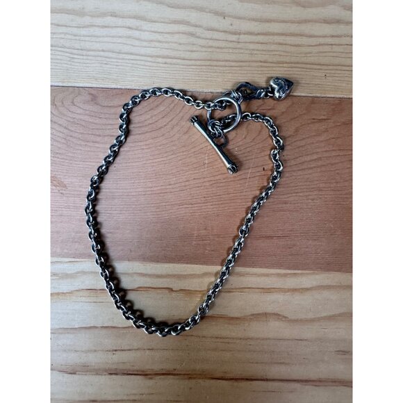 Juicy Couture Logo Heart Silver Tone Chain Link Toggle Necklace 16” - Picture 4 of 8